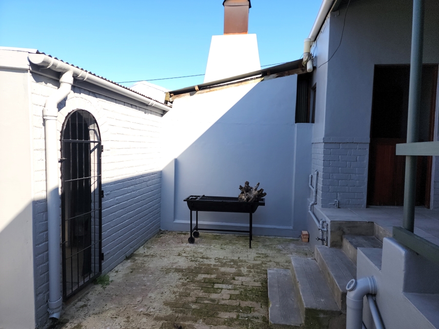 2 Bedroom Property for Sale in De Molen Western Cape